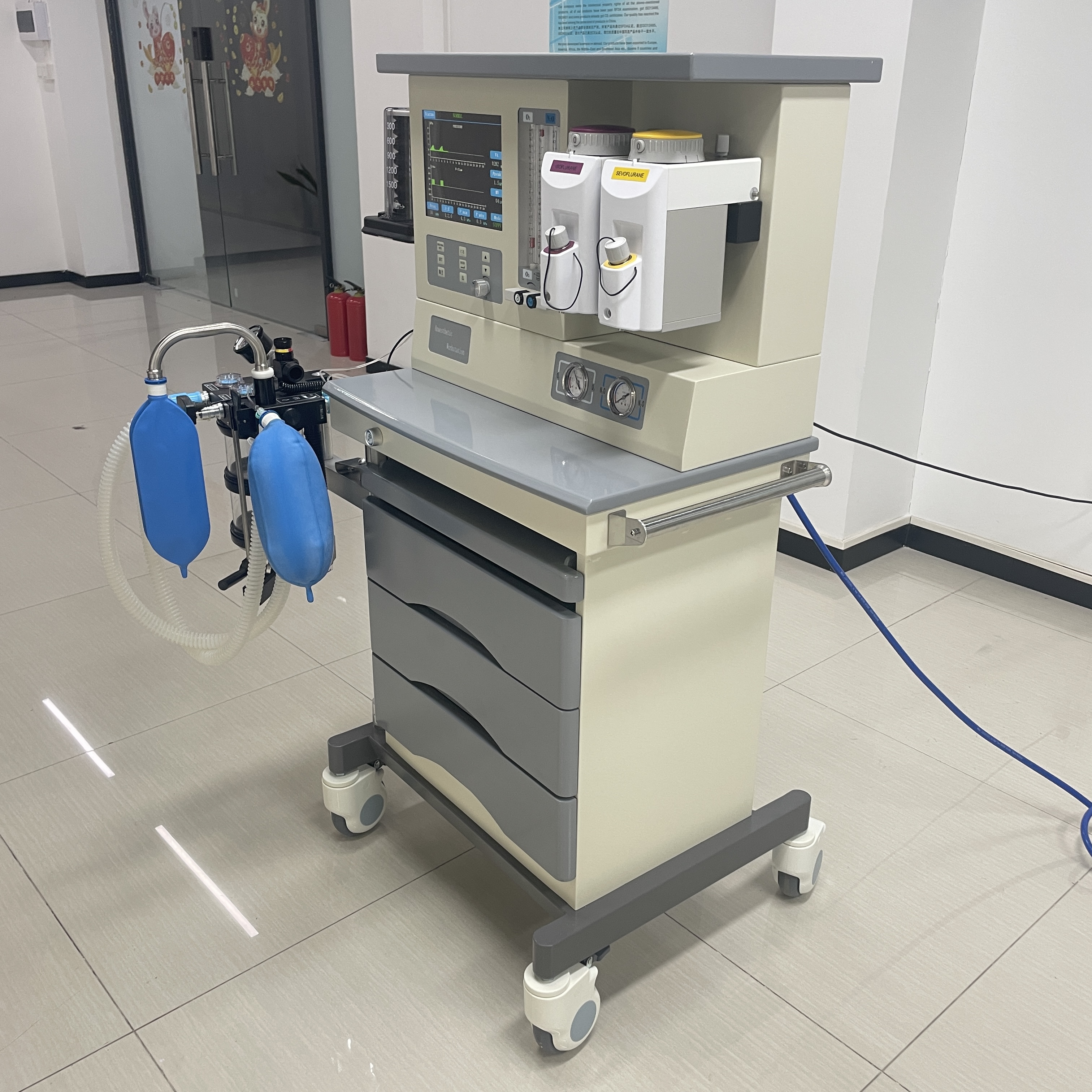 Portable Veterinary Anesthesia Machine GSM-IIIA